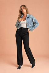 Casaco jeans azul desbotado curto
