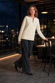 Sweat matelassé col fendu | Variante Beige - Lifestyle | Lounelle Paris