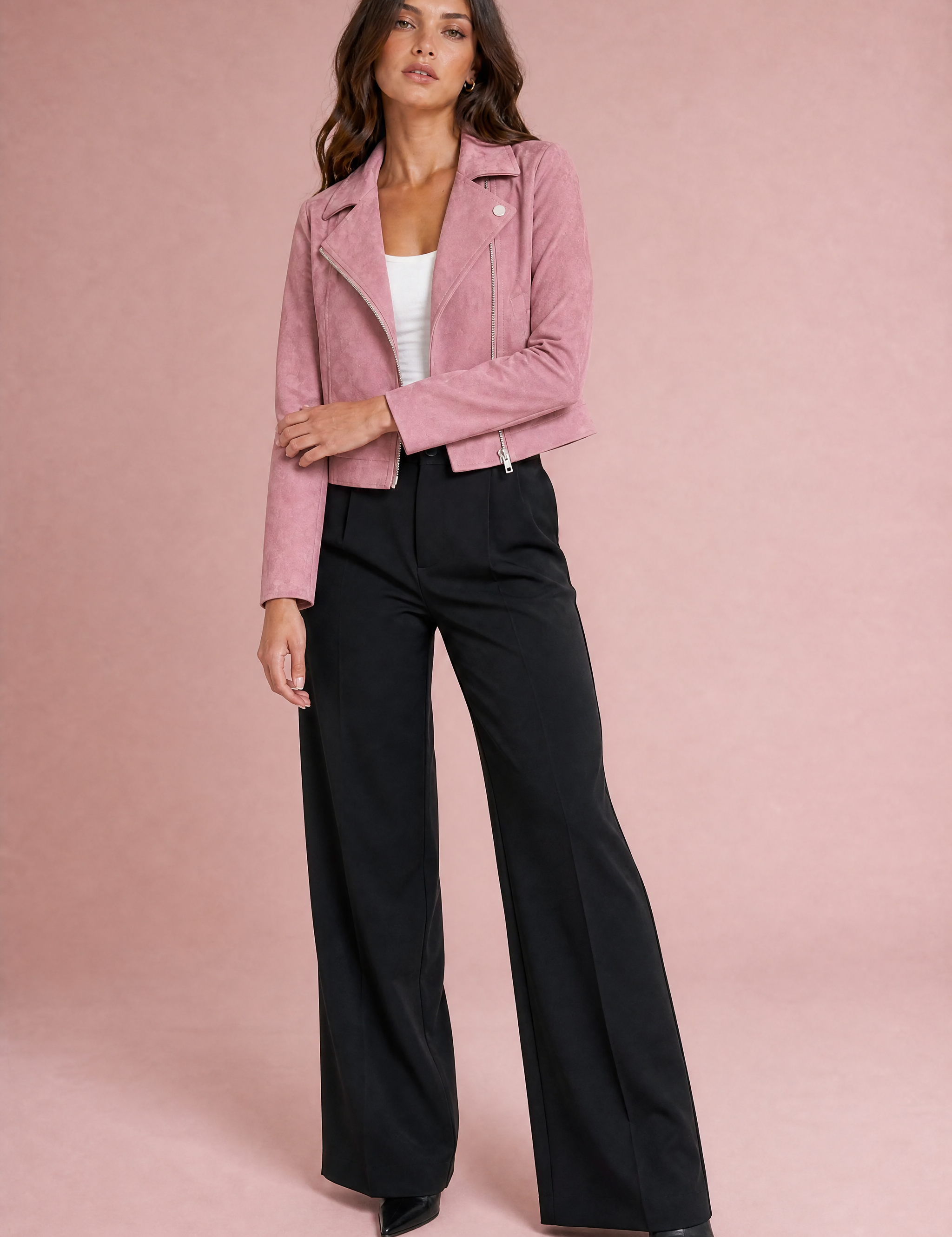 Veste courte suédine zip asymétrique | Variante Rose | Lounelle Paris