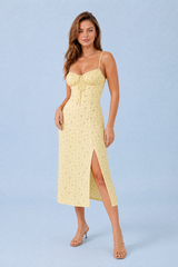 Vestido floral cintilado com alças finas