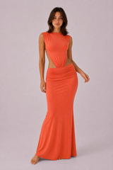 Vestido comprido sem costas com cintura recortada