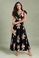Vestido longo estampado com decote em V