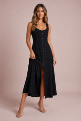 Vestido midi com decote quadrado
