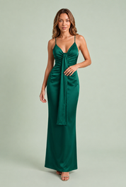 Vestido longo drapeado com decote em V