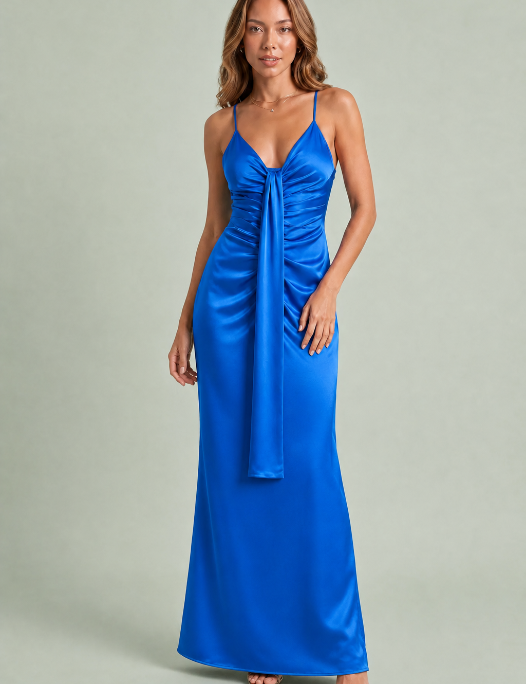 Vestido longo drapeado com decote em V