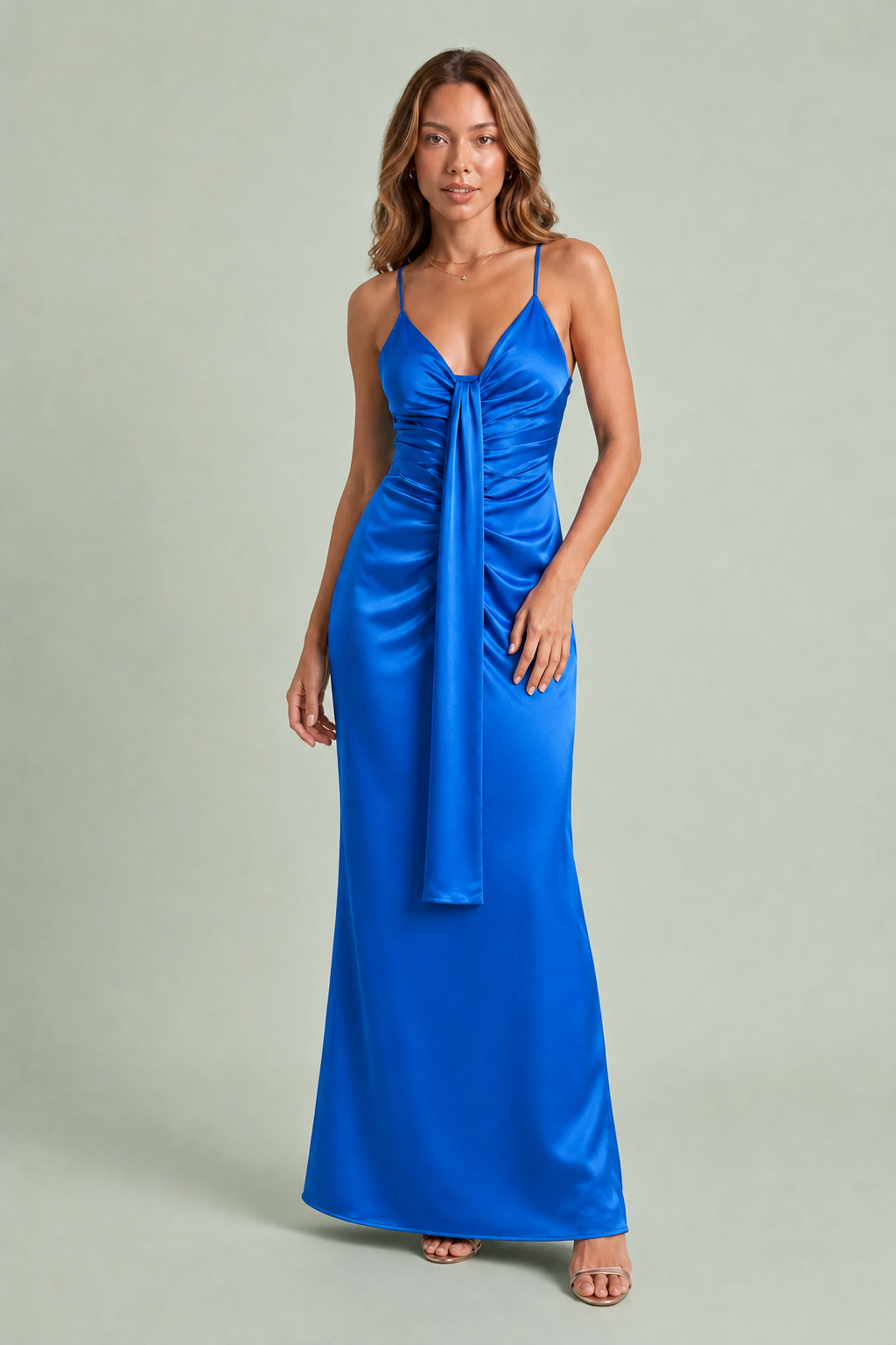 Vestido longo drapeado com decote em V