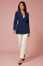 Blazer bleu marine ajusté double boutonnage | Vue en mouvement | Lounelle Paris