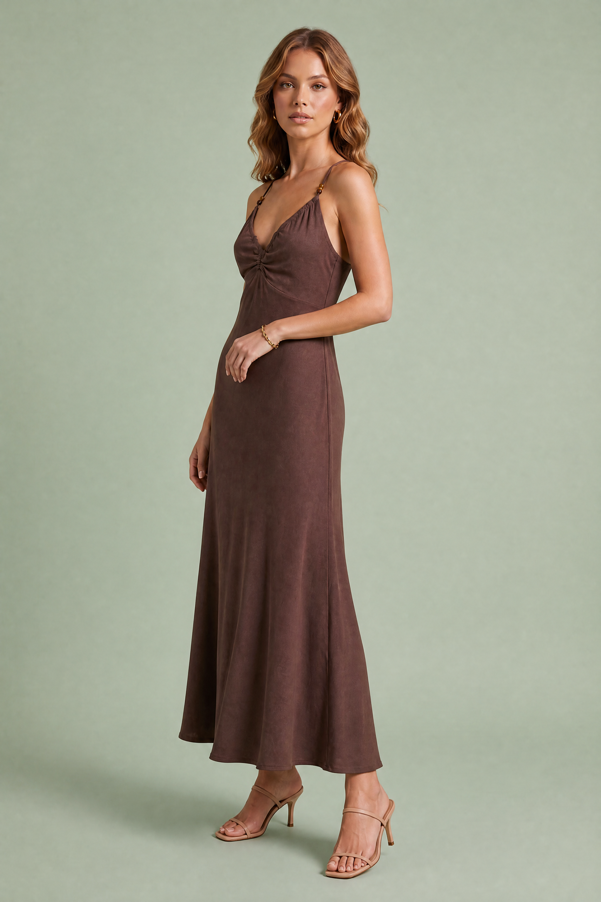 Robe longue marron bretelles croisées | Vue de profil | Lounelle Paris