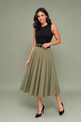 Vestido preto bicolor sem mangas