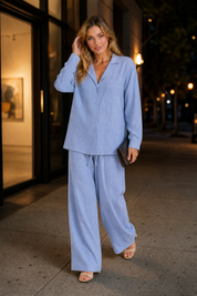 Ensemble trois pièces ample en lin | Variante Bleu - Lifestyle | Lounelle Paris