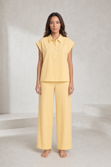 Ensemble jaune pâle ample col chemise