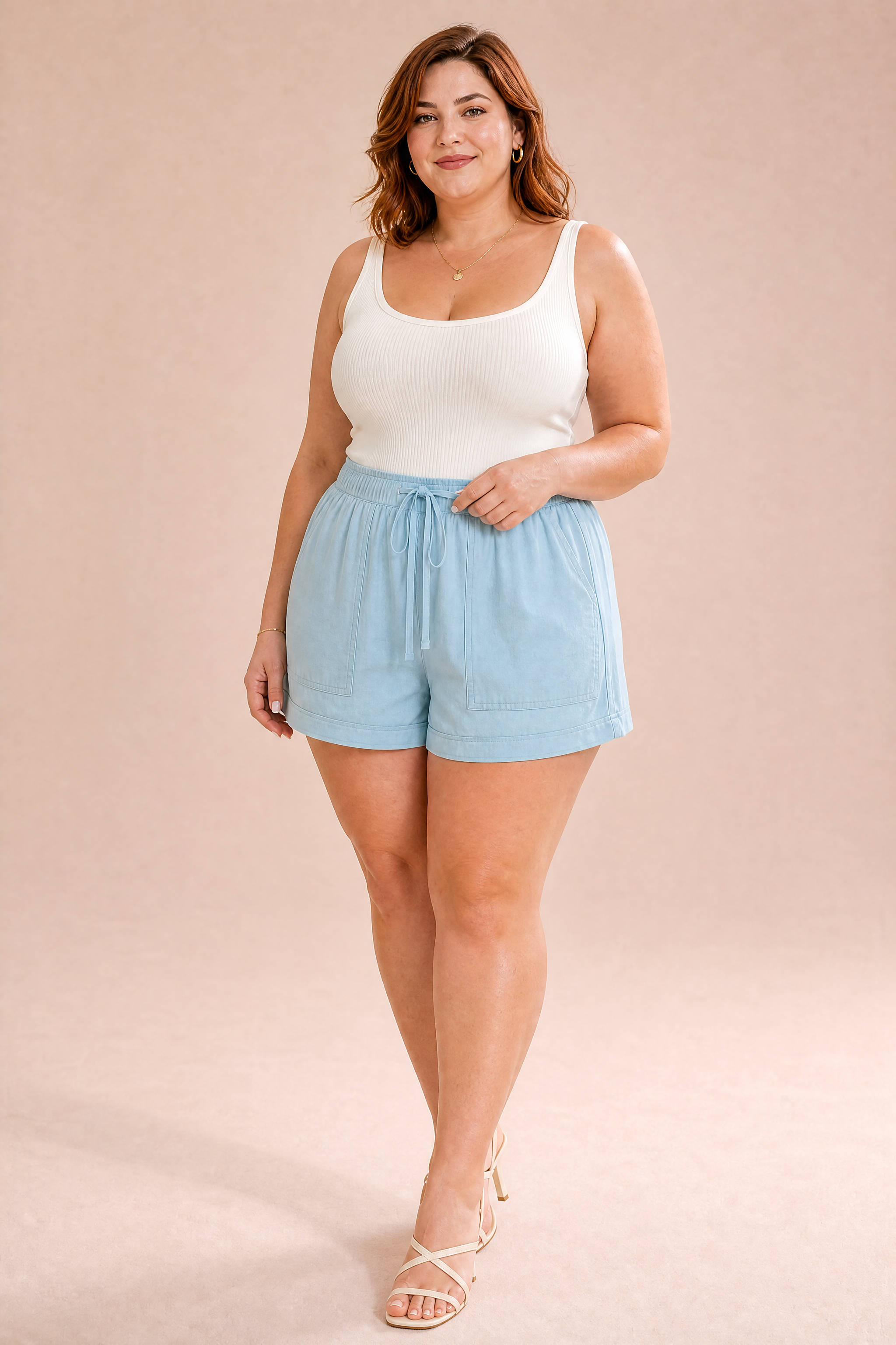 Short jambe large taille haute | Porté sur une silhouette plus ronde | Lounelle Paris