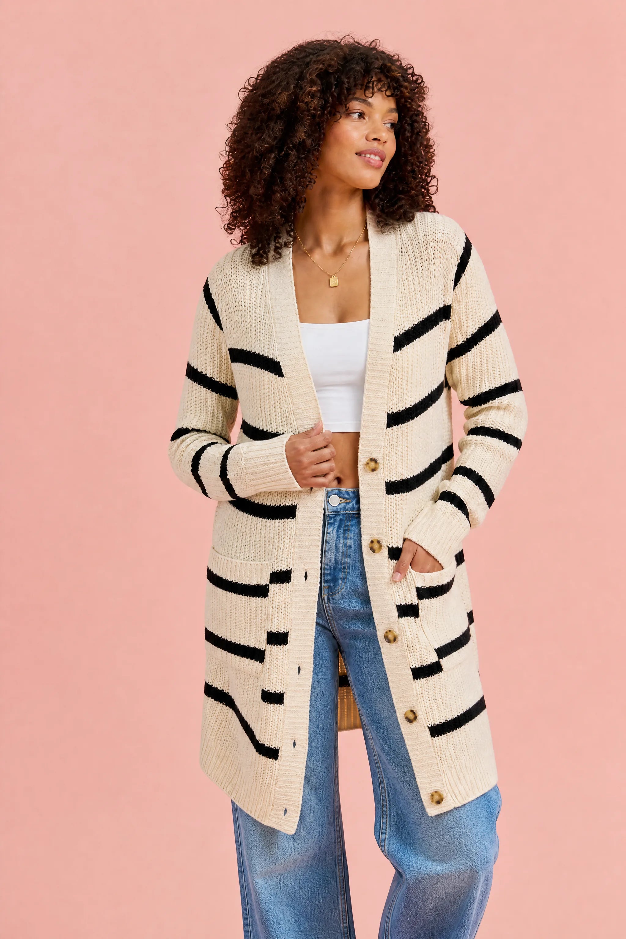 Gilet abricot rayé mi-long | Vue rapprochée | Lounelle Paris