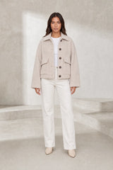 Manteau court ample à boutons