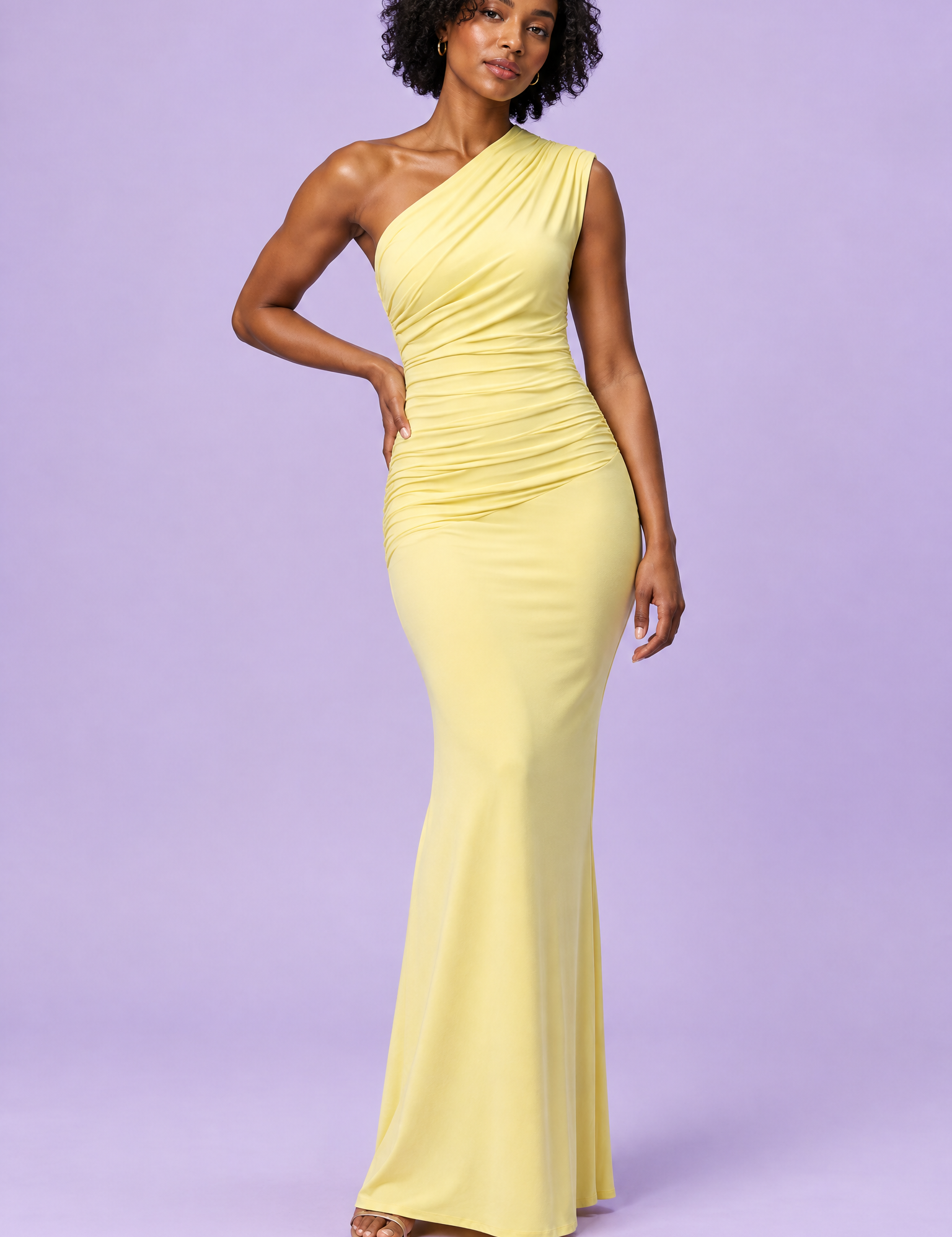 Robe longue asymétrique jaune à fronces | Vue de face | Lounelle Paris