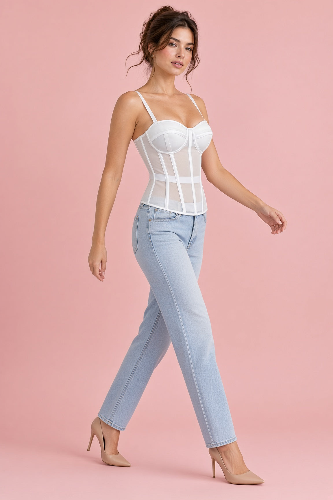 Top bustier blanc à empiècements transparents | Vue en mouvement | Lounelle Paris