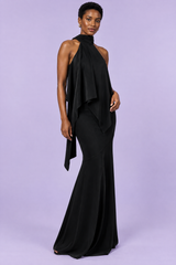 Vestido comprido preto com decote halter e painel drapeado