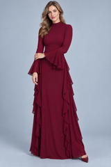 Vestido comprido bordeaux com folhos e mangas à boca de sino