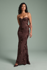 Vestido Comprido Castanho com Bordado Floral
