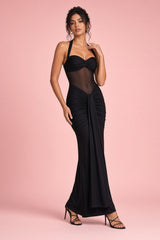 Vestido maxi preto franzido com decote halter