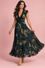 Vestido comprido verde-escuro floral com decote em V e folhos