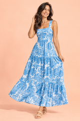 Vestido midi azul com estampado inspirado em porcelana, decote quadrado