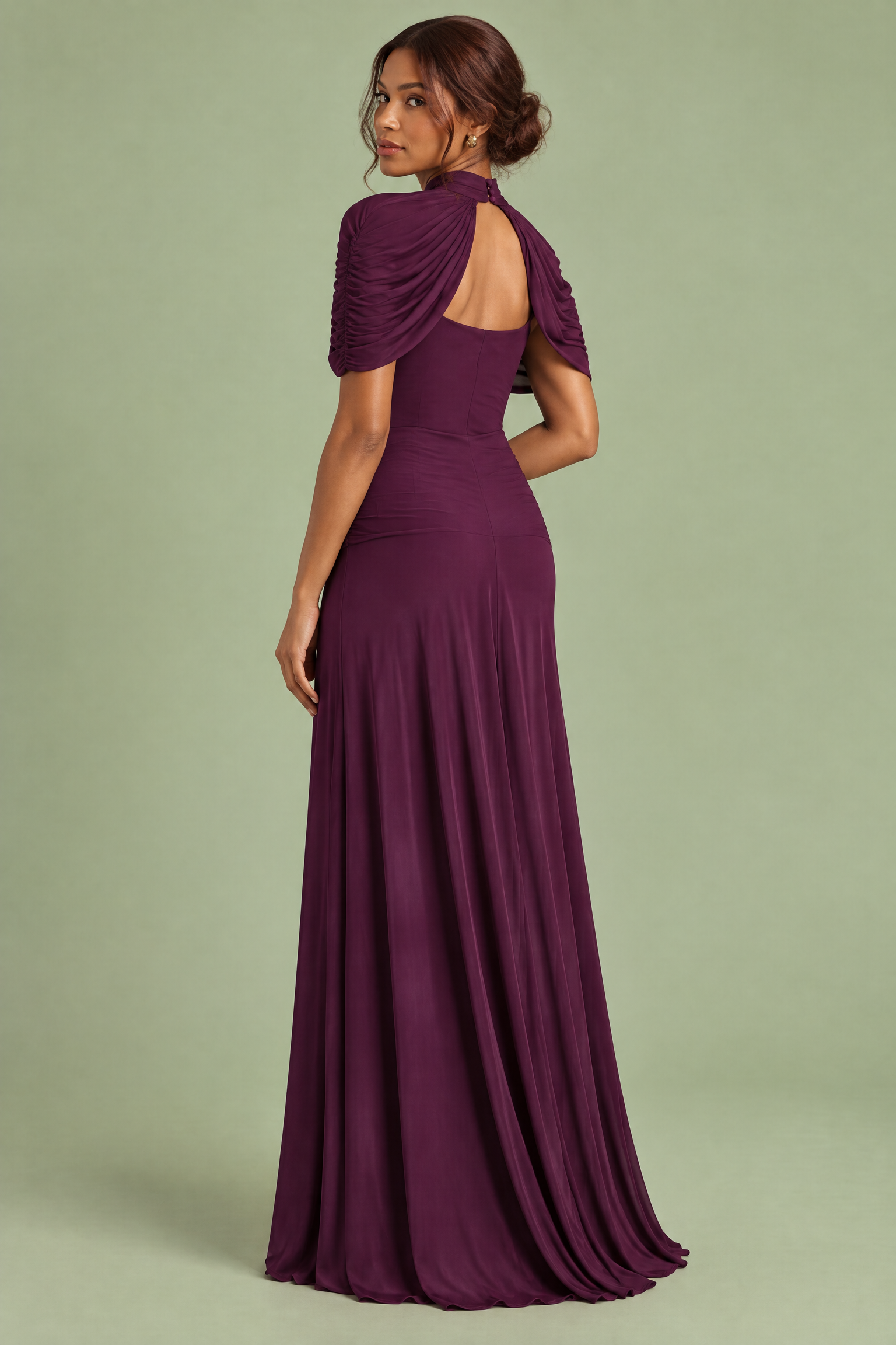 Robe longue violette à col montant et manches courtes façon cape | Vue de dos | Lounelle Paris