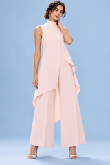 Conjunto cor-de-rosa de calças fluidas, sem mangas e de gola alta