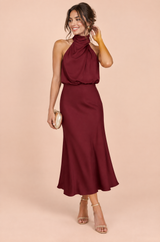 Vestido Midi Evasé Bordô com Decote de Lenço