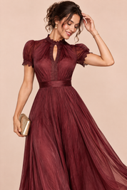Robe longue bordeaux à volants | Vue rapprochée | Lounelle Paris