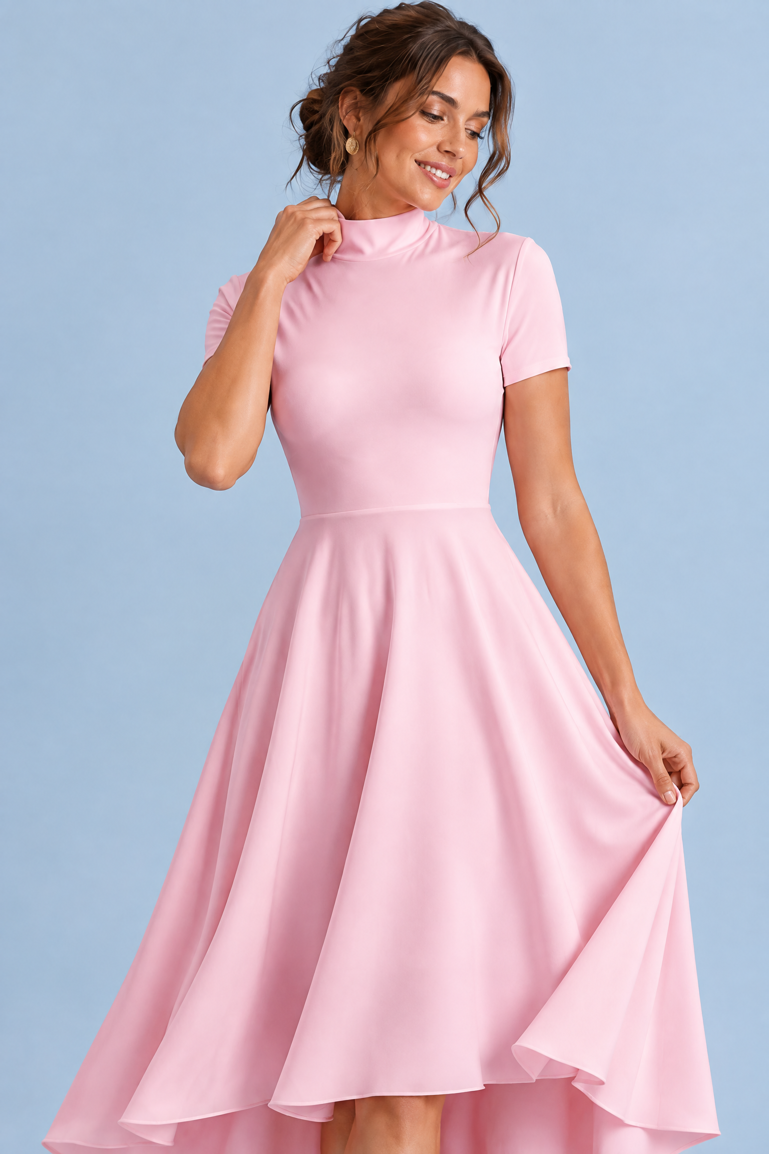 Robe midi asymétrique à col montant rose | Vue rapprochée | Lounelle Paris
