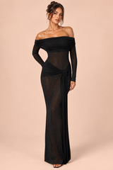 Vestido comprido de renda preto com decote Bardot, franzidos e faixa