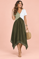 Vestido midi assimétrico verde com decote em V