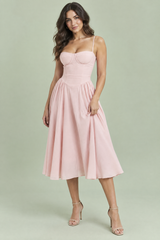 Vestido midi rosa com corpete