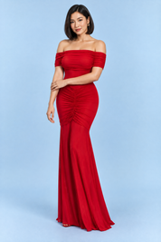 Robe longue rouge froncée à épaules dénudées | Porté sur une autre silhouette | Lounelle Paris