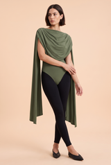 Body justo verde-azeitona com decote drapeado e franzido