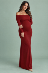 Vestido maxi de grávida bordô em malha franzida com decote Bardot