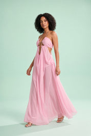 Robe longue rose à encolure américaine, découpes et mesh transparent | Vue en mouvement | Lounelle Paris