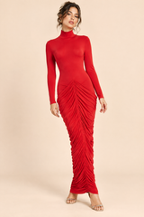 Vestido maxi vermelho franzido de manga comprida