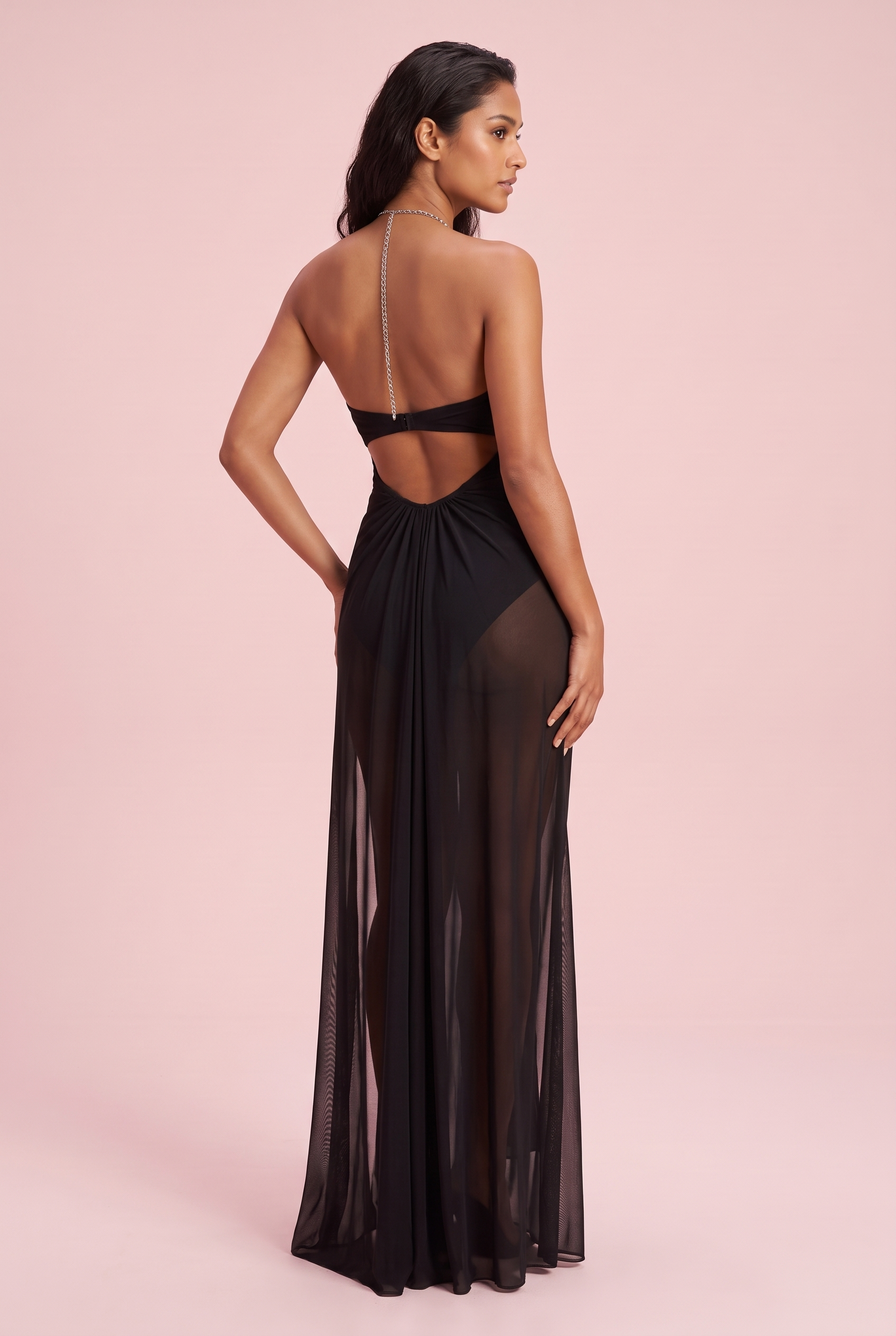 Robe longue noire asymétrique à découpes | Vue de dos | Lounelle Paris