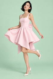 Robe patineuse courte rose à col américain | Vue en mouvement | Lounelle Paris