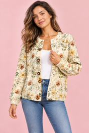 Cardigan fleuri boutonné crème | Vue rapprochée | Lounelle Paris