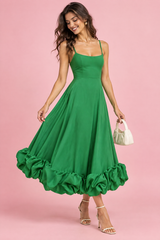Vestido midi verde evasé com folho na bainha