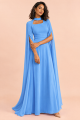 Vestido comprido azul-real com decote quadrado e mangas-capa