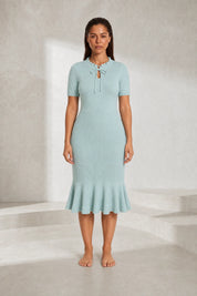 Robe en maille côtelée col volanté | Lounelle Paris