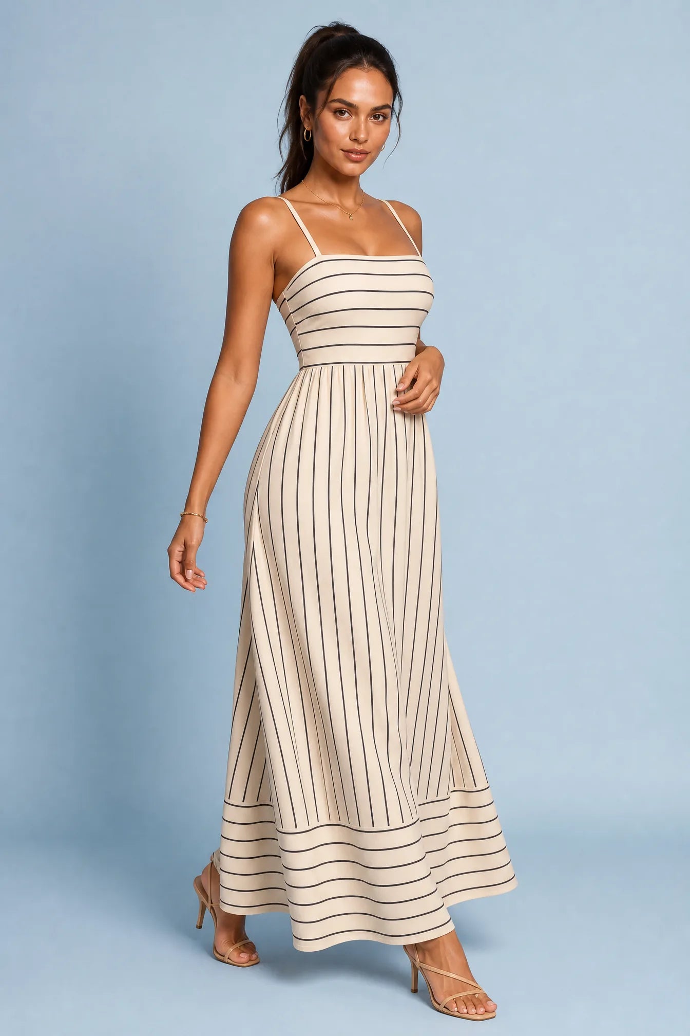 Robe longue beige rayée dos nu | Vue de face | Lounelle Paris