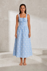 Robe longue bleue encolure carrée dos smocké