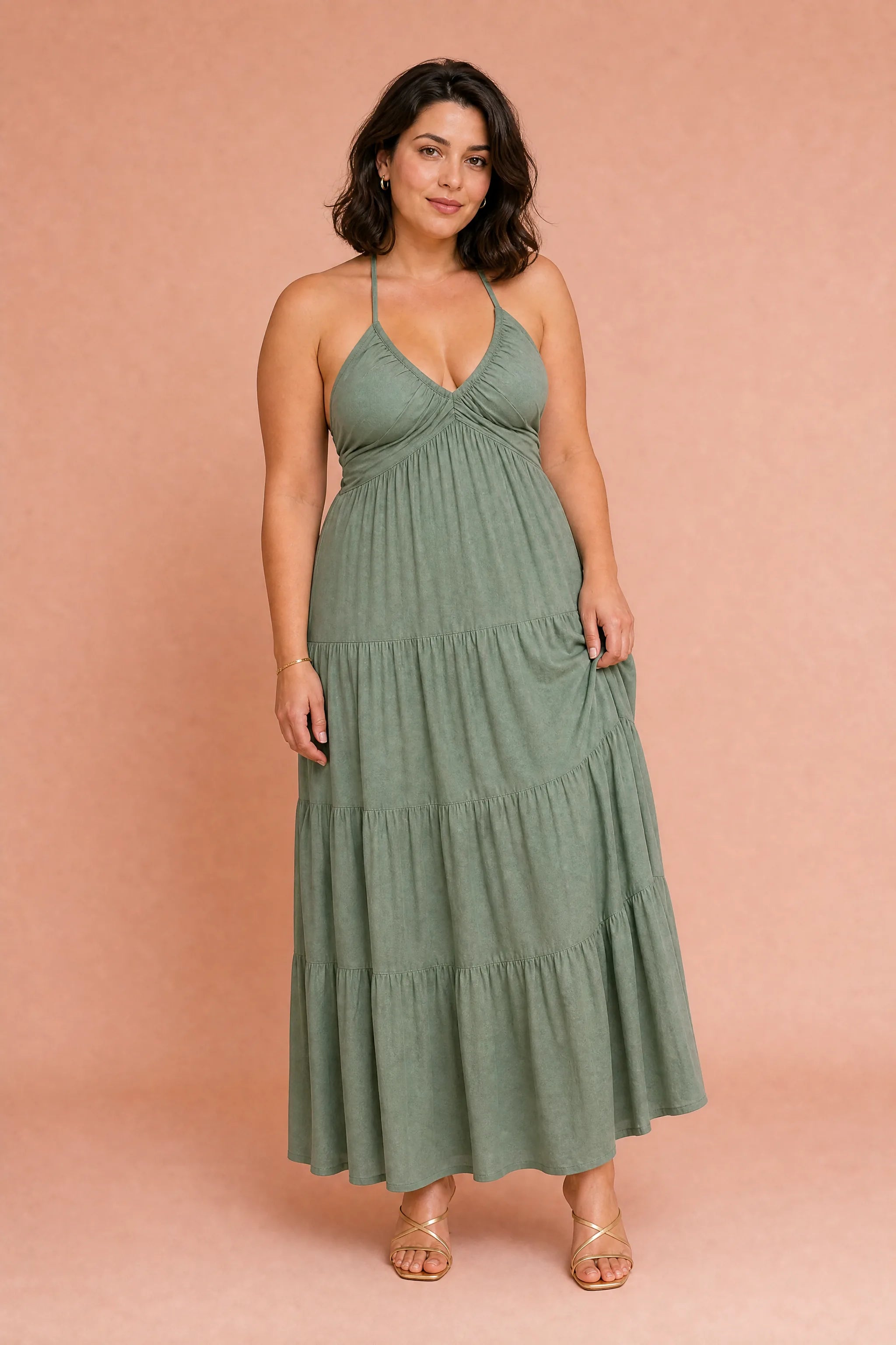 Robe longue col halter dos nu | Porté sur une autre silhouette | Lounelle Paris