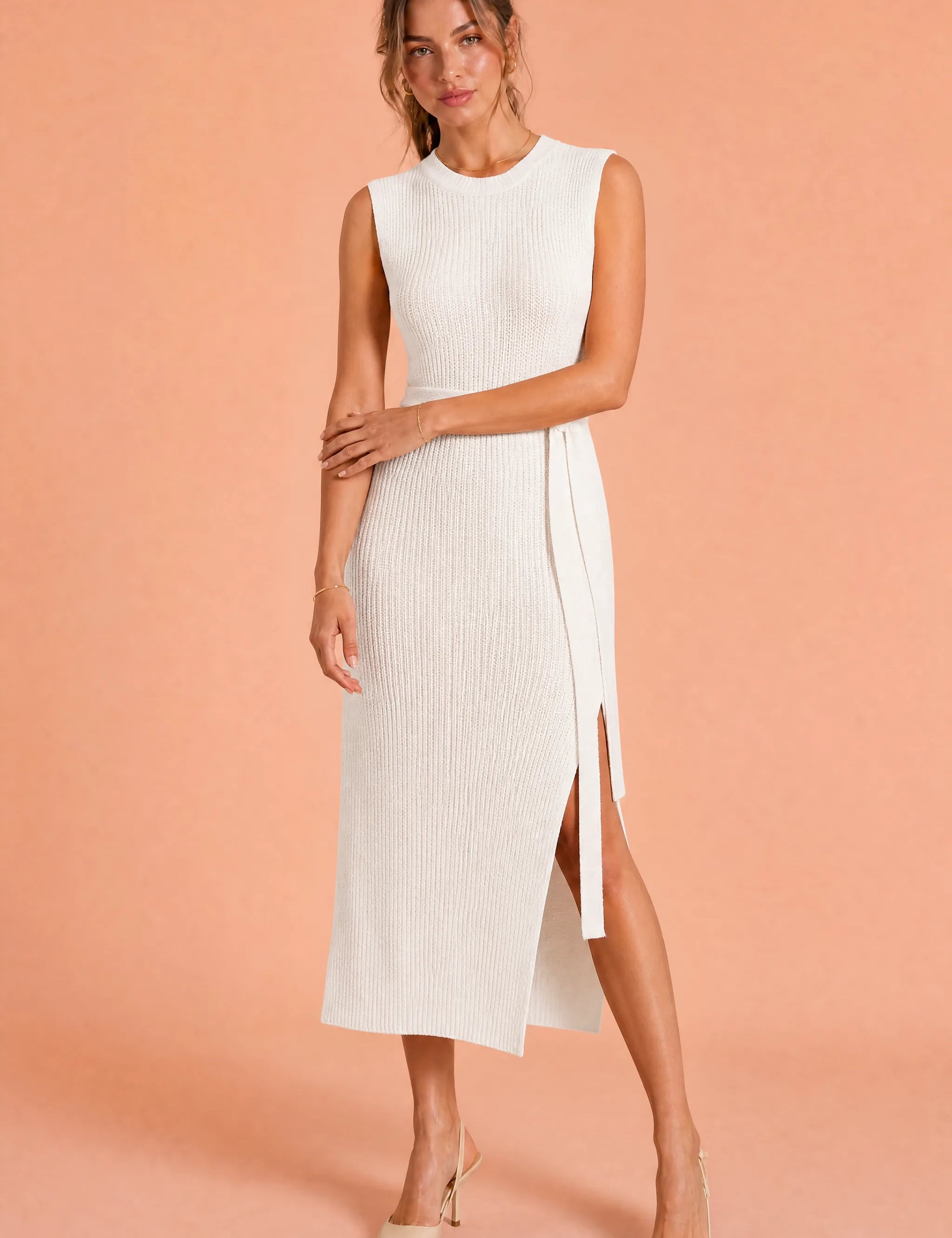 Robe longue en maille fendue | Variante Blanc | Lounelle Paris