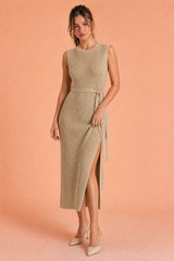 Vestido longo de malha com fenda